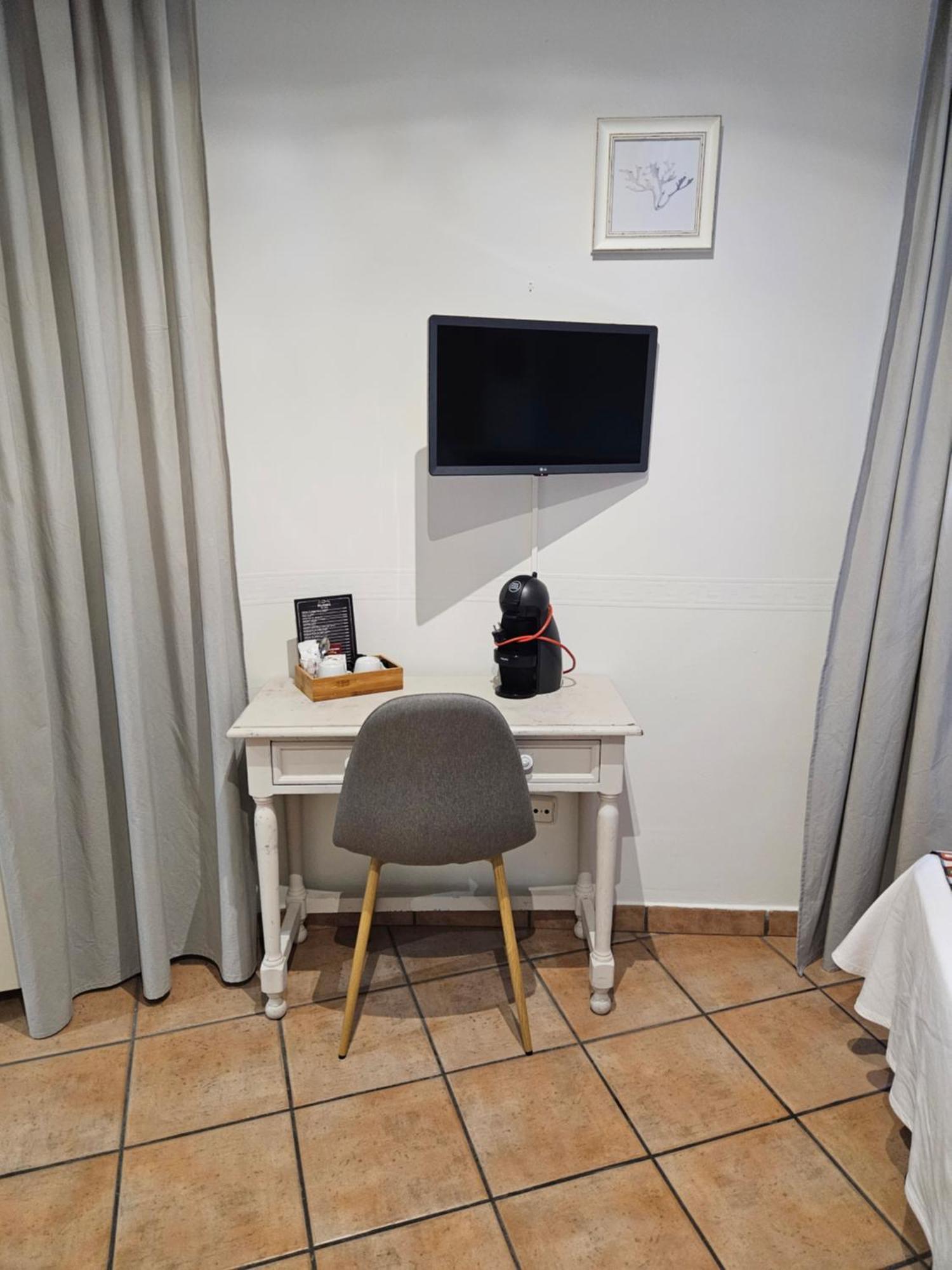 Hostal La Campana Tolède Extérieur photo