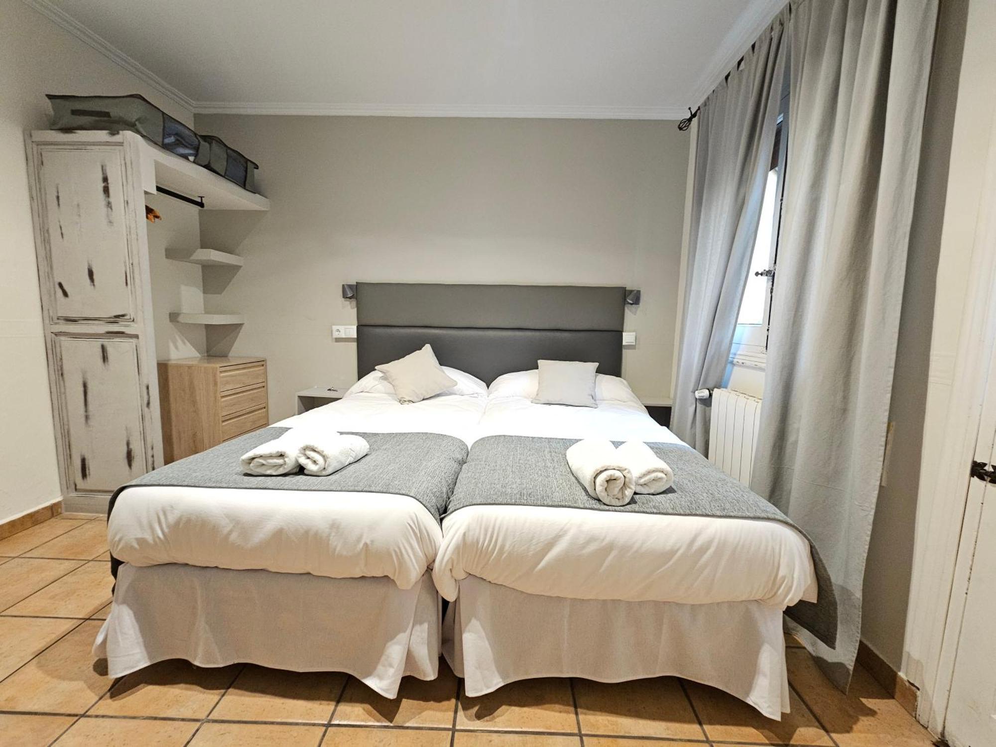 Hostal La Campana Tolède Extérieur photo