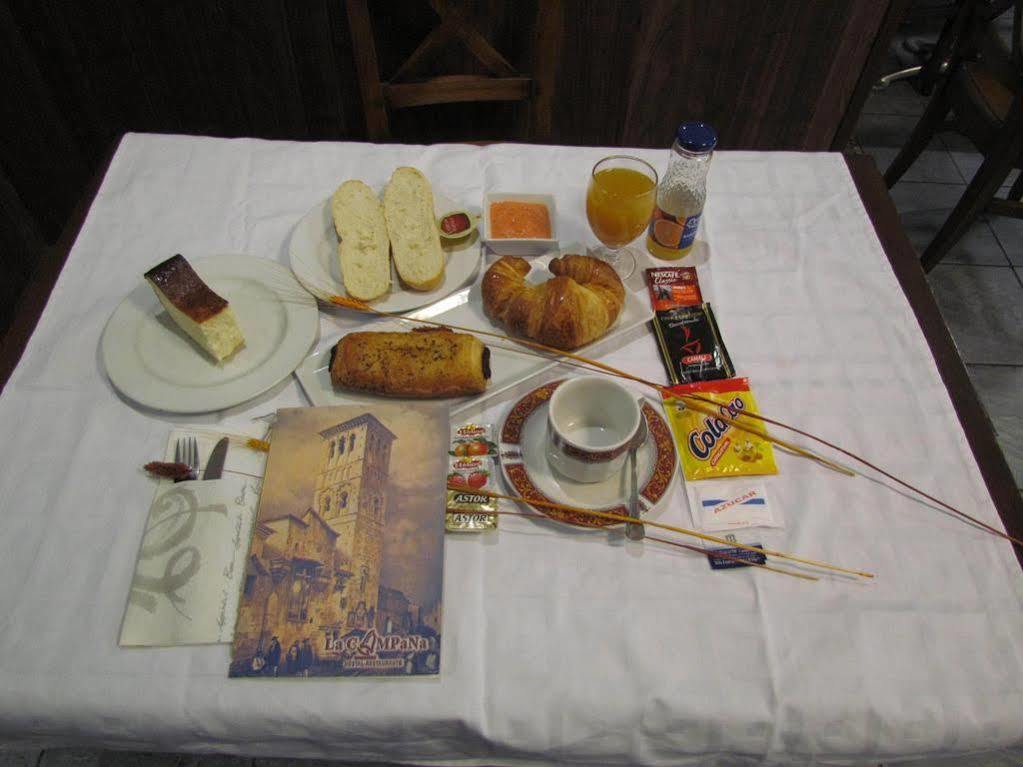 Hostal La Campana Tolède Extérieur photo