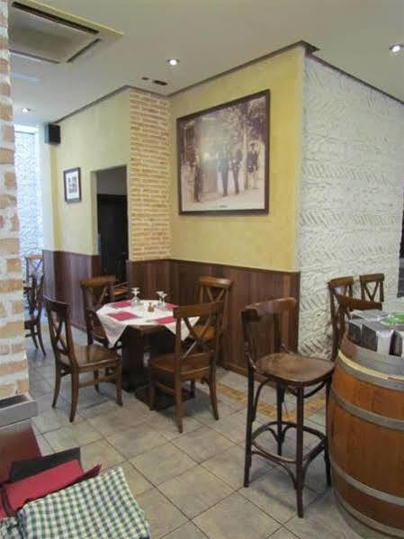 Hostal La Campana Tolède Extérieur photo