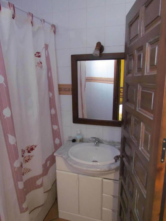 Hostal La Campana Tolède Extérieur photo